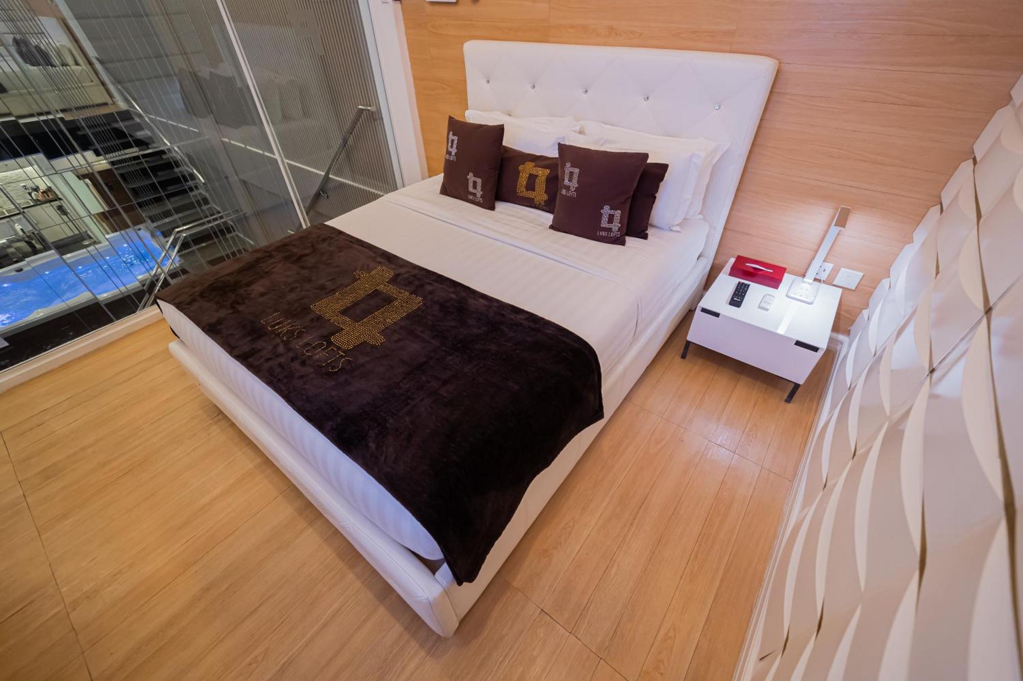 Luks Lofts Hotel & Residences Batangas Екстер'єр фото