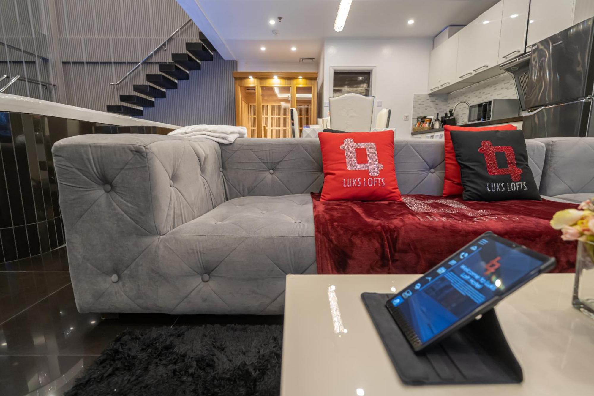 Luks Lofts Hotel & Residences Batangas Екстер'єр фото