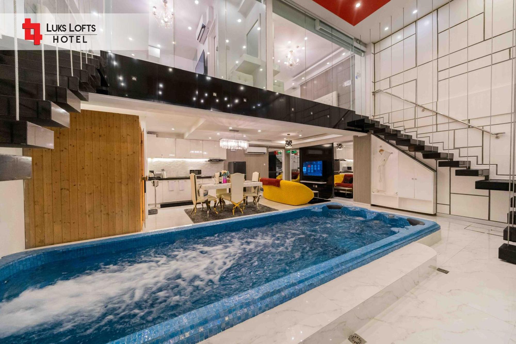 Luks Lofts Hotel & Residences Batangas Екстер'єр фото