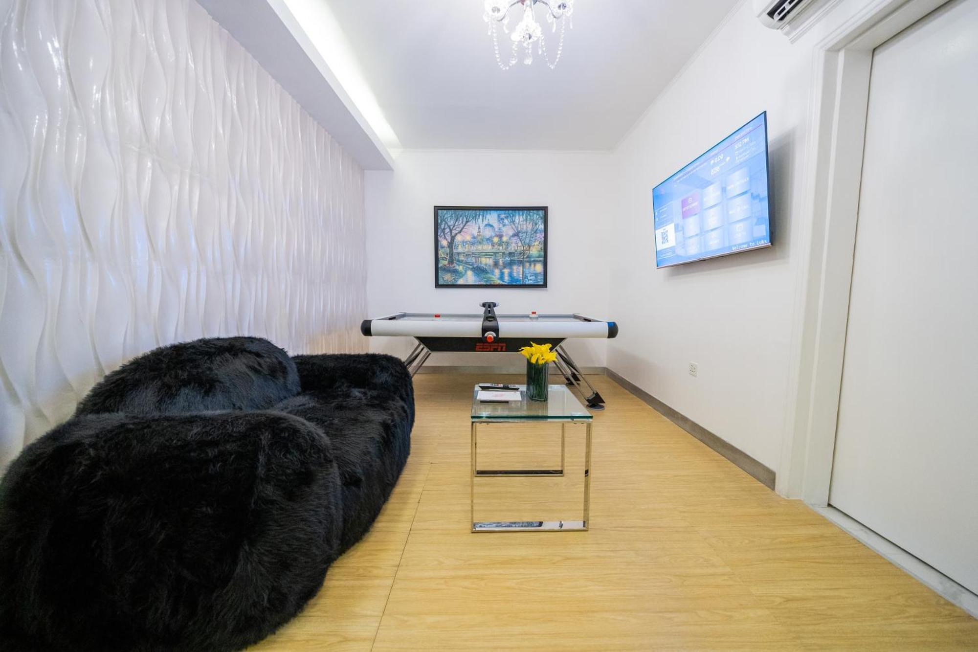 Luks Lofts Hotel & Residences Batangas Екстер'єр фото