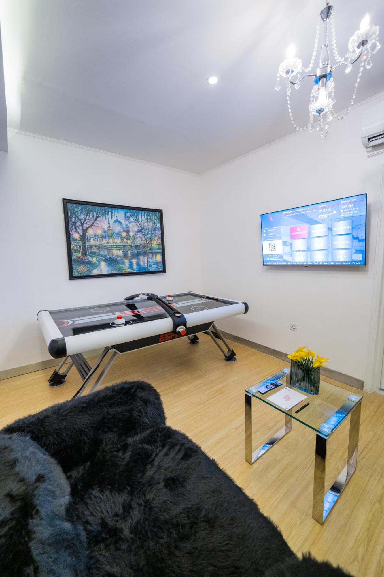 Luks Lofts Hotel & Residences Batangas Екстер'єр фото