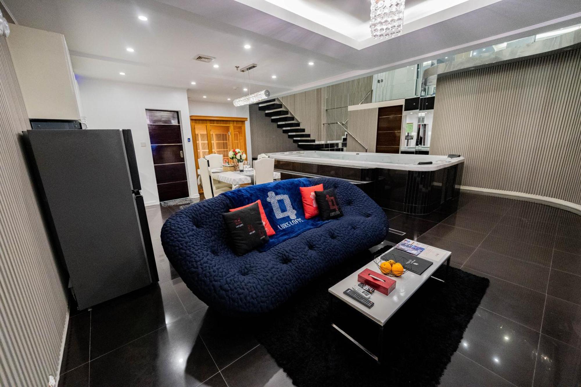 Luks Lofts Hotel & Residences Batangas Екстер'єр фото