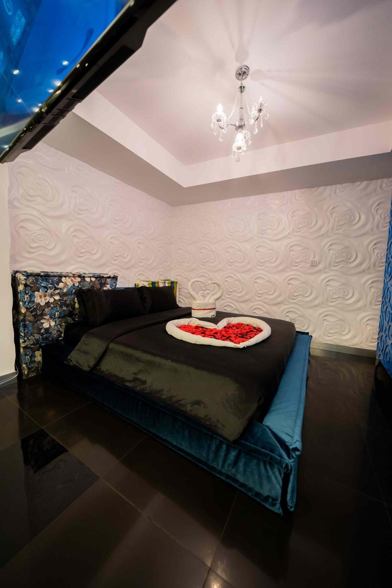 Luks Lofts Hotel & Residences Batangas Екстер'єр фото