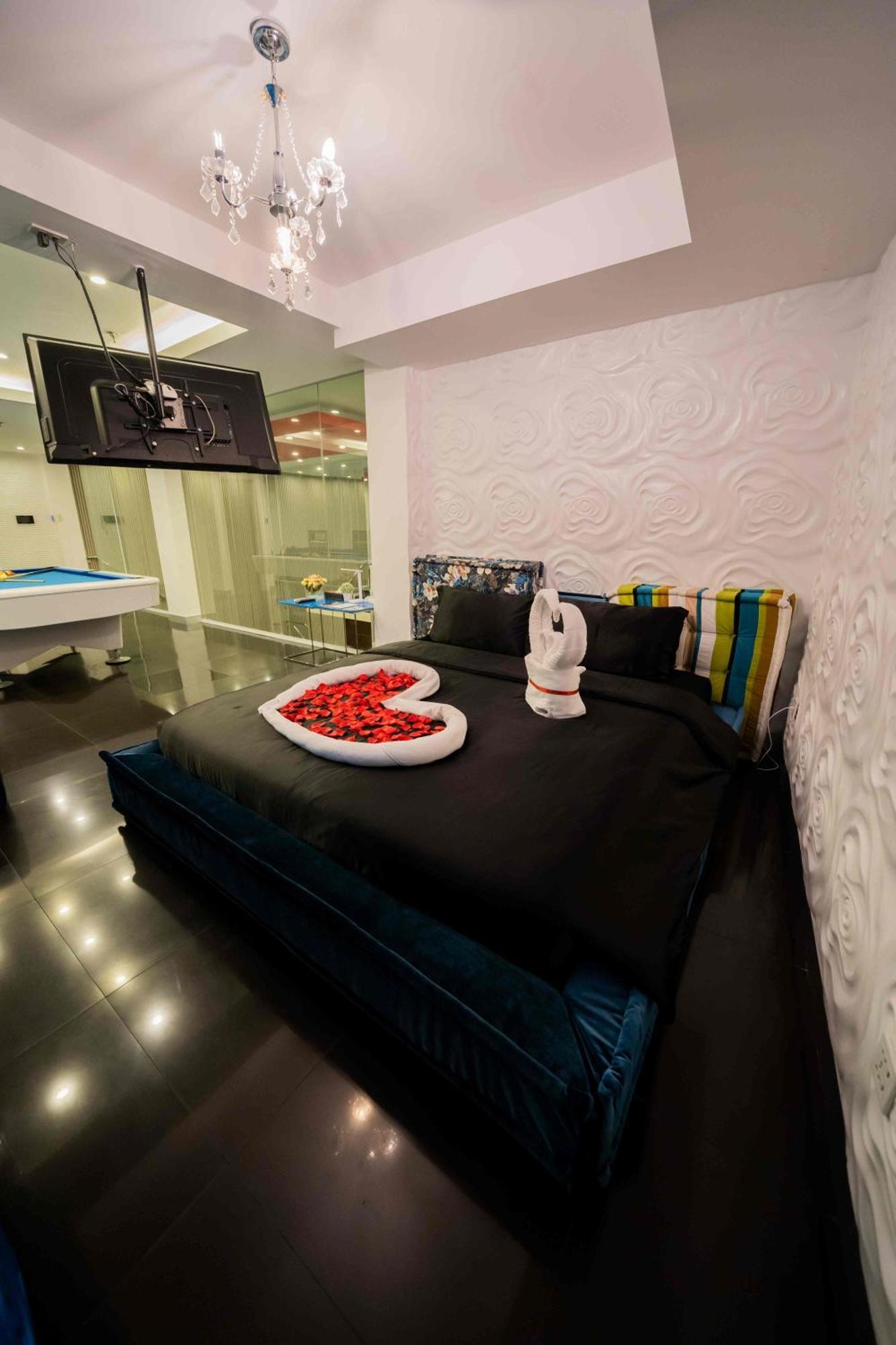 Luks Lofts Hotel & Residences Batangas Екстер'єр фото